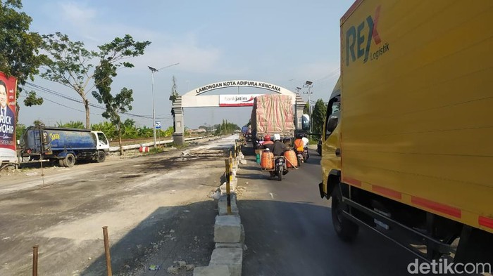 Jalan poros nasional Lamongan