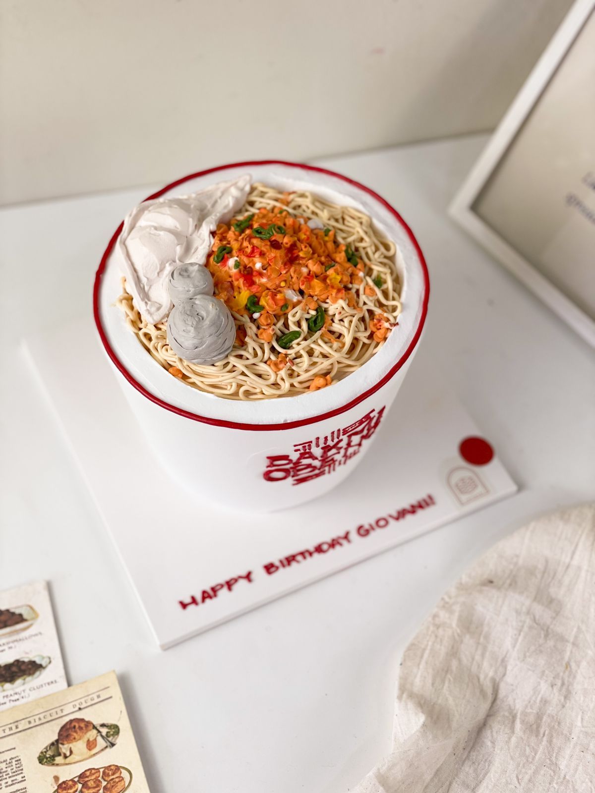 Kue 'Food Replica' berbentuk nasi Padang ini buatan baker asal Bandung