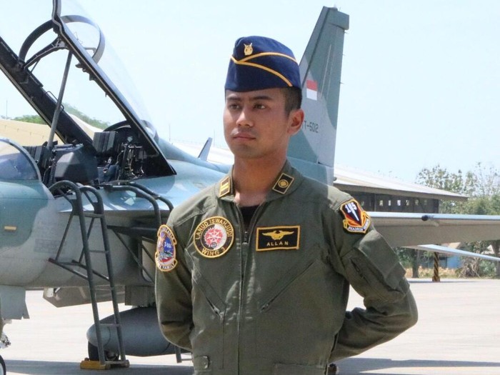Lettu Pnb Allan Safitra Indra Wahyudi, pilot pesawat tempur T-50i Golden Eagle yang jatuh di Blora.