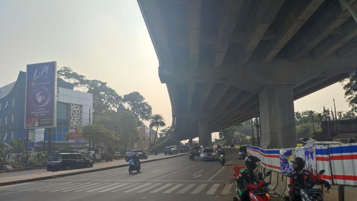 Lokasi kecelakaan maut di Cibubur (Rizky-detikcom)