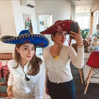 Penampilan terbaru Nikita Willy pun banyak menuai pujian. Masih ky abegeh, komentar salah seorang netizen. Mahmud makin cantik baee, komentar lainnya. Foto: Instagram/@nikitawillyofficial94