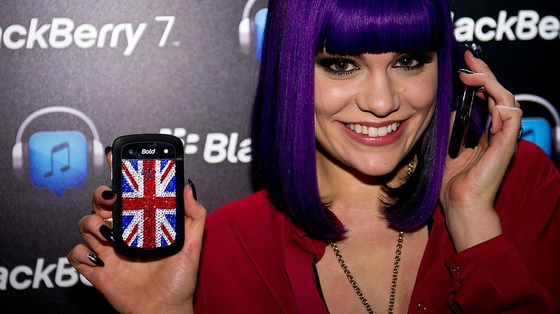 Selain tenggelamnya Nokia, kehancuran bisnis ponsel BlackBerry juga menjadi kisah dramatis yang sukar terlupakan.