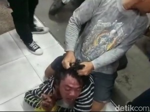 Pria di Medan Dihajar Masa gegara Curi Selai di Minimarket