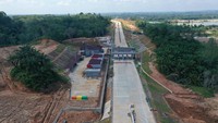 HKI bertanggung jawab untuk konstruksi di Seksi Pekanbaru – Bangkinang (40 km) dan Seksi Sicincin – Padang (36 km) sedangkan WIKA bertanggung jawab di Seksi Bangkinang – Pangkalan (25km).Foto: Dok. PT Hutama Karya (Persero)