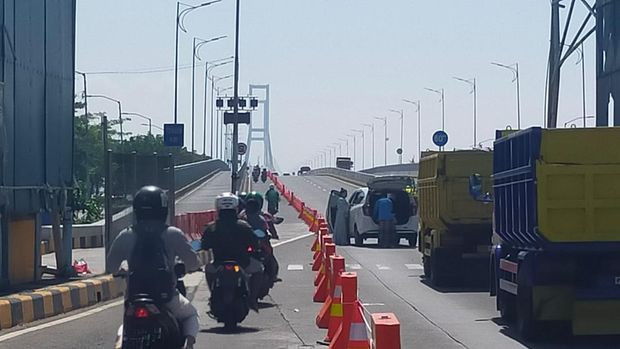 Simulasi Penutupan Jalur Motor 2 Jembatan Suramadu