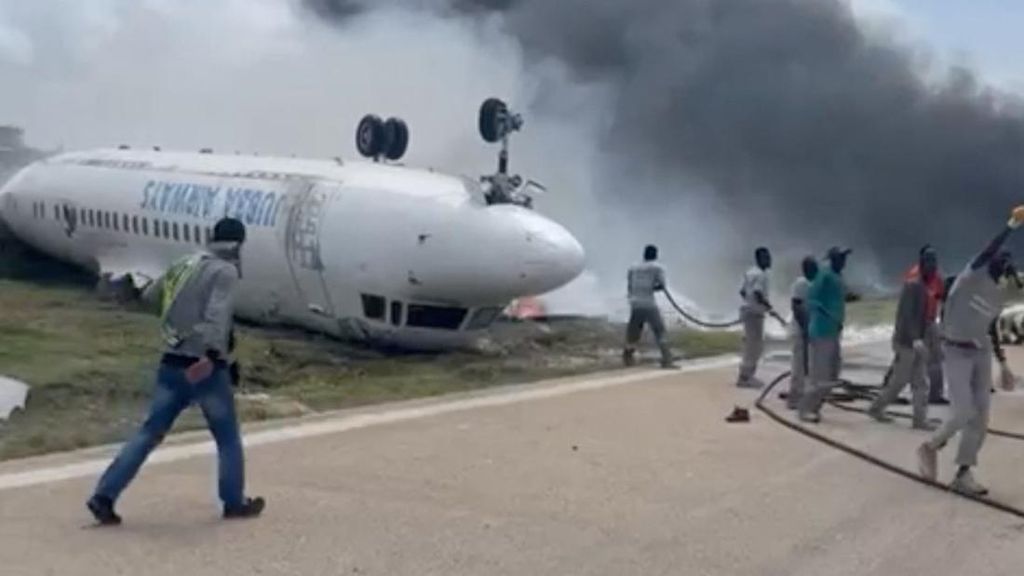 Kecelakaan Pesawat di Somalia Semua Penumpang Selamat