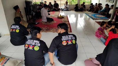 Kala Club Motor Berbagi Kebahagiaan dengan Anak Yatim