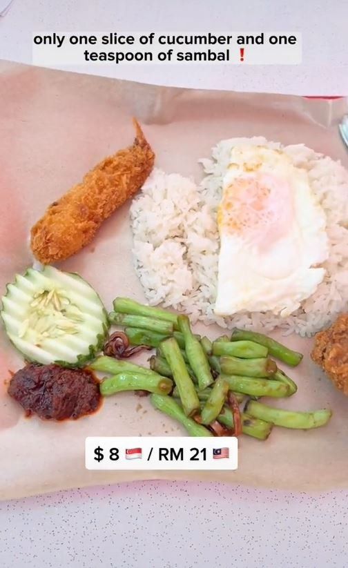 Wanita kecewa makan nasi lemak singapura yang mahal