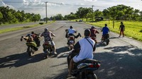 Dilansir dari Associated Press, beberapa tahun terakhir dilaporkan Kuba telah dibanjiri dengan motorina atau sebutan untuk motor listrik di negara itu.  