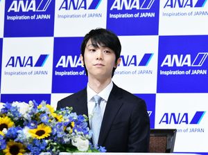 10 Potret Yuzuru Hanyu, Pangeran Es Jepang yang Pensiun di Usia 27 Tahun