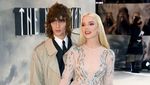 Anya Taylor-Joy dan Malcolm McRae yang Selalu Mesra!
