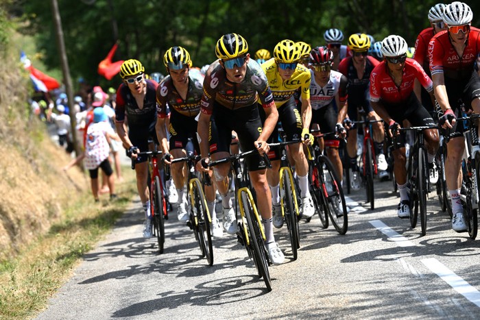 1409742286 FOIX, FRANCE - JULY 19: Tony Gallopin of France and Team Trek - Segafredo injured after being involved in a crash during the 109th Tour de France 2022, Stage 16 a 178,5km stage from Carcassonne to Foix / #TDF2022 / #WorldTour / on July 19, 2022 in Foix, France. (Photo by Michael Steele/Getty Images)