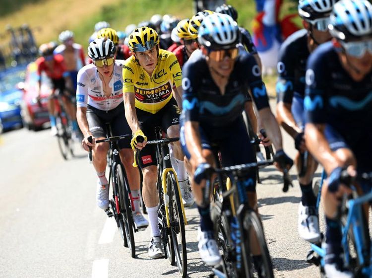 Etape 16 TDF 2022, Pogacar Bombardir Pertahanan Vingegaard