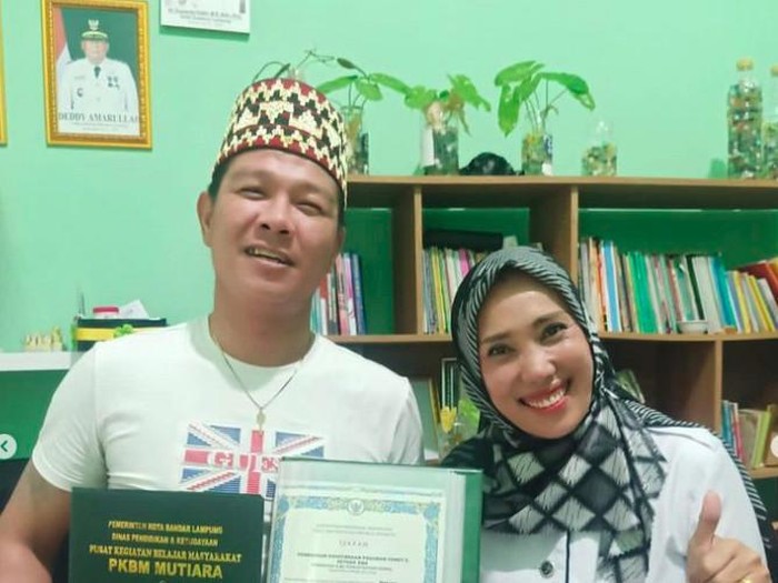 Andika kangen band lulus sekolah