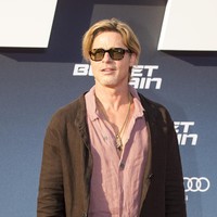 ‘Bullet Train’, film yang dibintanginya, menceritakan tentang lima pembunuh di dalam kereta yang punya tugas masing-masing tapi dengan misi yang saling berhubungan. Foto: Getty Images for Sony Pictures/Ben Kriemann