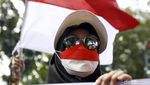 Foto-foto Kericuhan Demo Pensiunan Pos di Kantor BUMN