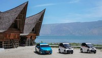 Program ini merupakan bukti keseriusan Toyota dalam mempercepat mobilitas kendaraan listrik di Indonesia, sekaligus komitmen mendukung kebijakan pemerintah dalam percepatan pengembangan kendaraan elektrifikasi nasional.