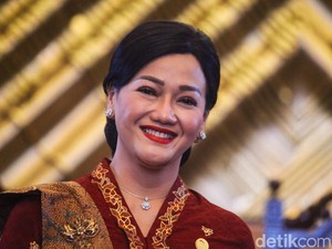OJK Mau Selebgram yang Bicara Investasi-Asuransi Wajib Punya Lisensi