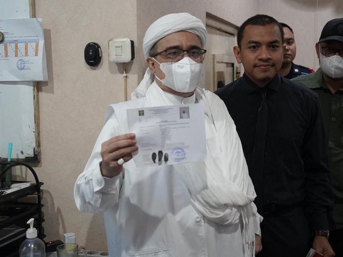 Habib Rizieq Bebas Bersyarat