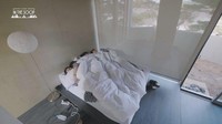 Bahkan, Wooga Squad juga tertidur di kasur yang sama. Foto: (Dok. In the Soop)
