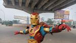 Foto Sosok di Balik Iron Man Penolong Korban Kecelakaan Cibubur