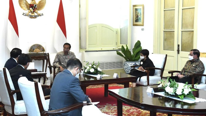 Jokowi Bertemu Menlu Vietnam
