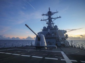 China Geram Kapal Perang AS Kembali Berlayar di Selat Taiwan