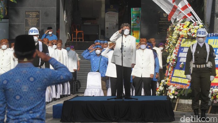 Ketum PB Paguyuban Pasundan Didi Turmudzi.