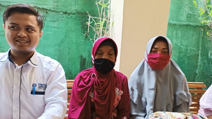 Maemanah dan kuasa hukumnya (Bahtiar-detikcom)