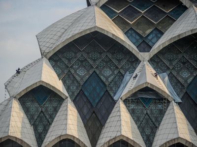 Terkini dari Proyek Masjid Raya Al Jabbar yang Dinanti Warga Bandung
