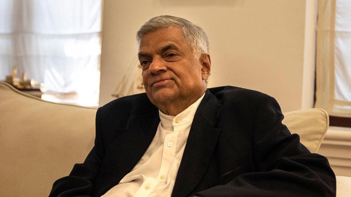 COLOMBO, SRI LANKA - NOVEMBER 10: Ousted United National Party (UNP) Prime Minister Ranil Wickremesinghe speaks from his office November 10, 2018 in Colombo, Sri Lanka. The political crisis started last month when United National Party (UNP) Prime Minister Ranil Wickremesinghe was suddenly replaced with Mahinda Rajapaksa, a controversial former president. Sri Lankan President Maithripala Sirisena dissolved the countrys parliament yesterday declaring a snap election on January 5th.  (Photo by Paula Bronstein/Getty Images)