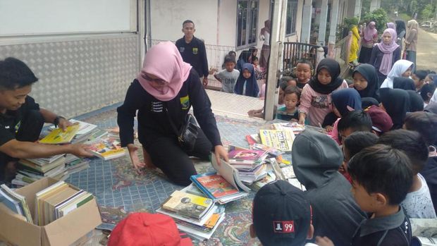 Mobil Maskara di Cianjur.