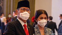 Dewan Komisioner mengucap sumpah jabatan di hadapan Ketua MA.