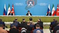 Diketahui, dalam konflik di Suriah, Turki lebih mendukung kelompok pemberontak yang menginginkan Presiden Bashar Al-Assad tumbang. Di sisi lain, Iran dan Rusia memiliki sikap yang berbeda. Moskow dan Teheran justru memberikan dukungan pada Assad.