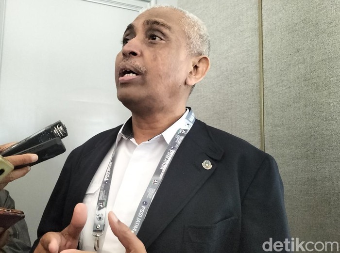 Ketua Umum Asprov PSSI Jatim, Ahmad Riyard