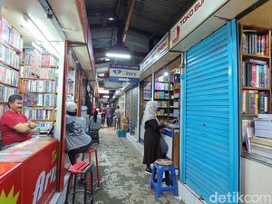 5 Rekomendasi Toko Buku Lengkap di Bandung