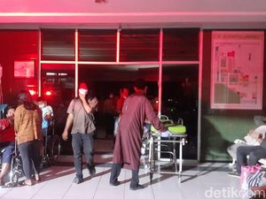 Kebakaran Hebat Pabrik Mranggen, Pasien RS di Dekat TKP Dievakuasi