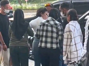 Nikita Mirzani Ditangkap Saat Bersama Anak, KPAI Singgung Dampak Trauma