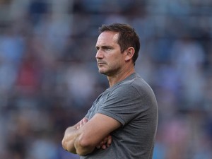 Everton Memble di Pramusim, Lampard Dibayangi Hantu Degradasi