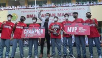 Rangkaian turnamen eSports pelajar #1 Indonesia, MABAR Tournament yang digelar oleh MABAR.com dan didukung resmi oleh MPL Indonesia (Mobile Legends Professional League Indonesia) telah menemukan juaranya.