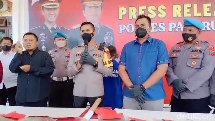 Kapolres Pasuruan AKBP Bayu Pratama Gubunagi