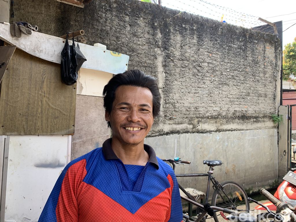 Kondisi kawasan permukiman Gg Haji Dogol, Jl Statistik, Pondok Bambu, Duren Sawit, Jakarta Timur, 21 Juli 2022. (Mulia Budi/detikcom)