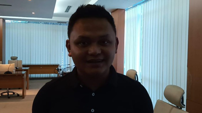 Ketua Komisi A DPRD Sumut, Muhammad Andri Alfisah saat diwawancarai di DPRD Sumut, Kamis (21/7/2022). Foto: Goklas Wisely/detikSumut