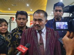 Kamaruddin Menduga Pengacara Bharada E Mundur karena Kebohongan