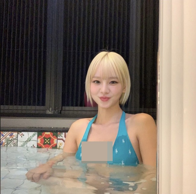 “Aku menerima permintaan, jadi aku menghubungimu. Seorang pria berusia 20an dari keluarga kaya Cina-Singapura keturunan Cina yang tinggal di Korea memilihmu, jadi aku menghubungimu. Dia bilang dia bisa memberikan sekitar 500 juta won untuk berkencan dengannya. Dia bilang dia bisa membayar tunai atau cek. Apakah kamu berniat untuk menerima tawaran ini?” Begitu isi pesan yang diterima Maeng Seung Ji. Foto: dok. Instagram @loveyoumaeng