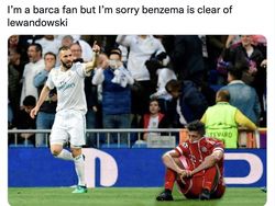 Meme Lewandowski Resmi Bela Barcelona Ramai di Linimasa