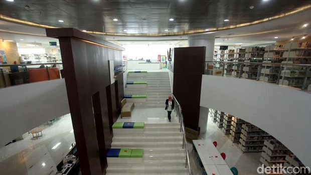 Perpustakaan Nasional buka jam berapa? Bagi kamu yang akan berkunjung ke Perpustakaan Nasional (Perpusnas) informasi ini perlu diketahui.