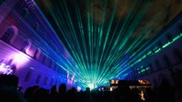 Munich pernah menggelar pesta laser yang menyedot banyak wisatawan berkumpul saat perayaan Hari Persatuan Jerman.
