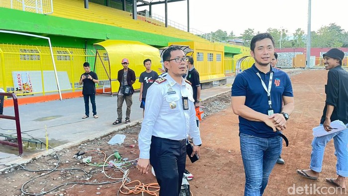PT LIB melakukan verifikasi di Stadion BJ Habibie Parepare untuk memastikan bisa dipakai bertanding di Liga 1.