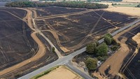 Gelombang panas telah membuat kebakaran di hutan hingga ladang.
